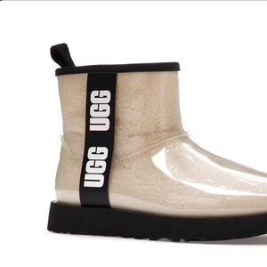 UGG Women's Clear Mini Boot - Cream and Black